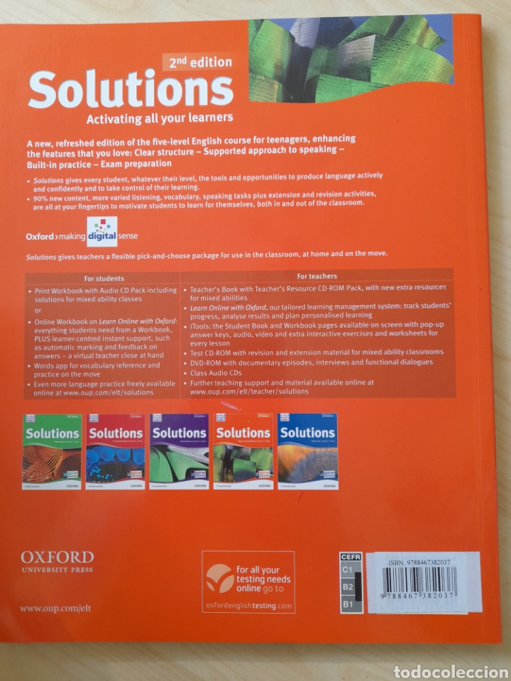 Libros: Solutions Upper Intermediate Students book - Foto 2