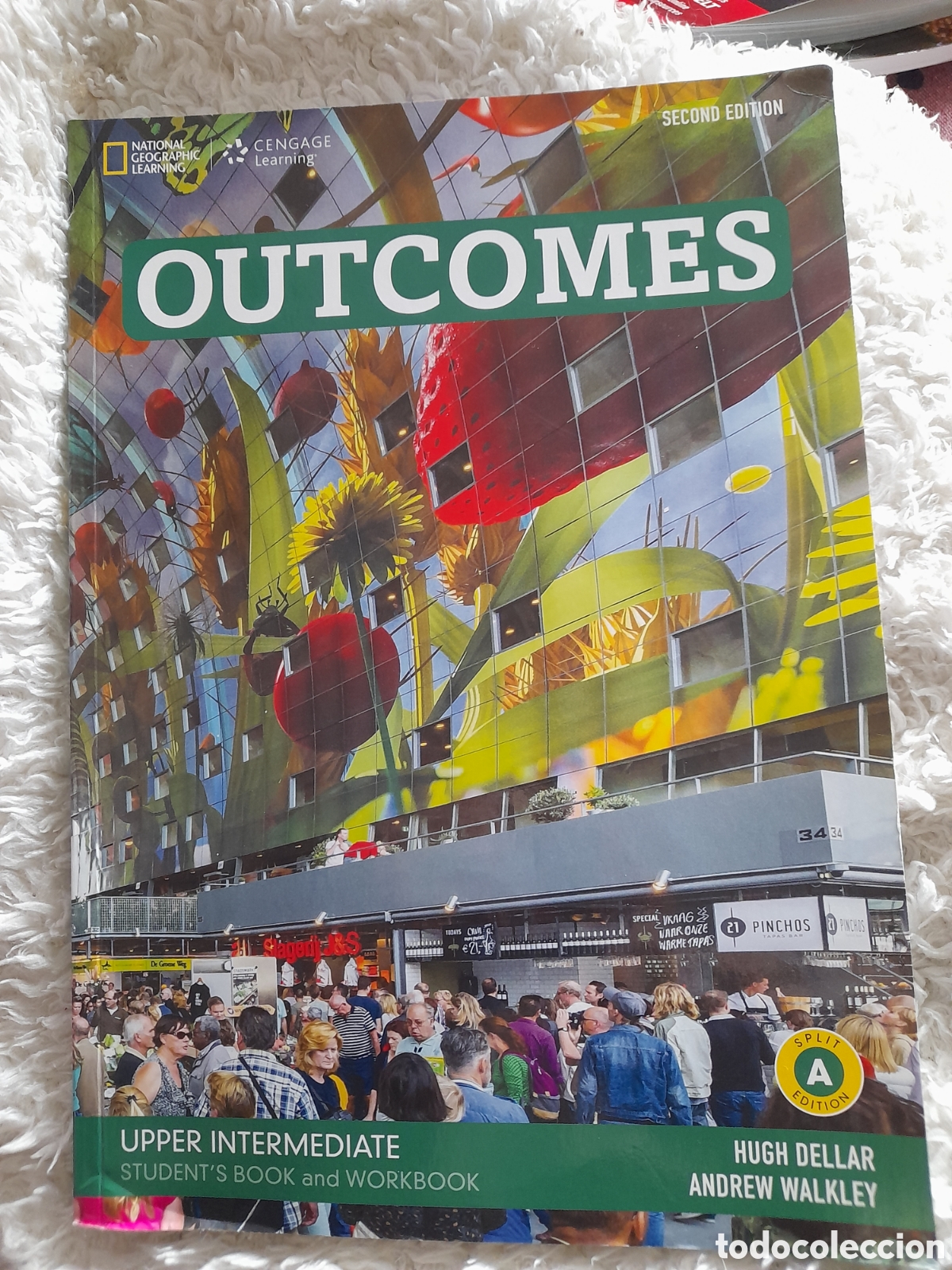Libros: Outcomes Upper Intermediate B2 - Foto 1
