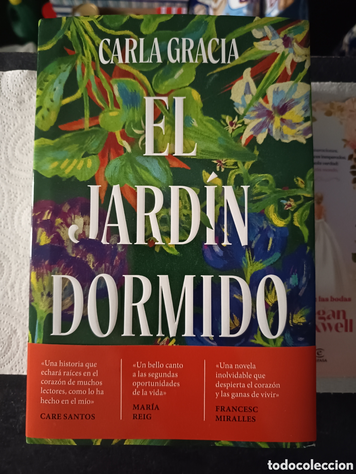 Libros: El jard&iacute;n dormido. Carla Garc&iacute;a. Autografiado.