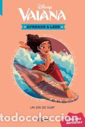 Libri: Disney. Aprende a leer con letra MAY&Uacute;SCULA - El d&iacute;a de surf. - Disney