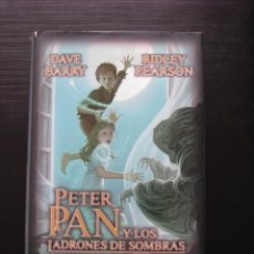 Libros: LIBRO INFANTIL PETER PAN Y LOS LADRONES DE SOMBRAS, ILUSTRADO, 1ª EDICIÓN, ESTADO NUEVO A ESTRENAR. Lote 270980883