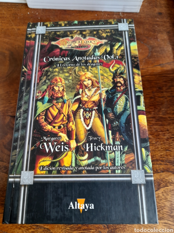 B&uuml;cher: Cr&oacute;nicas anotadas .Vol I. El retorno de los dragones