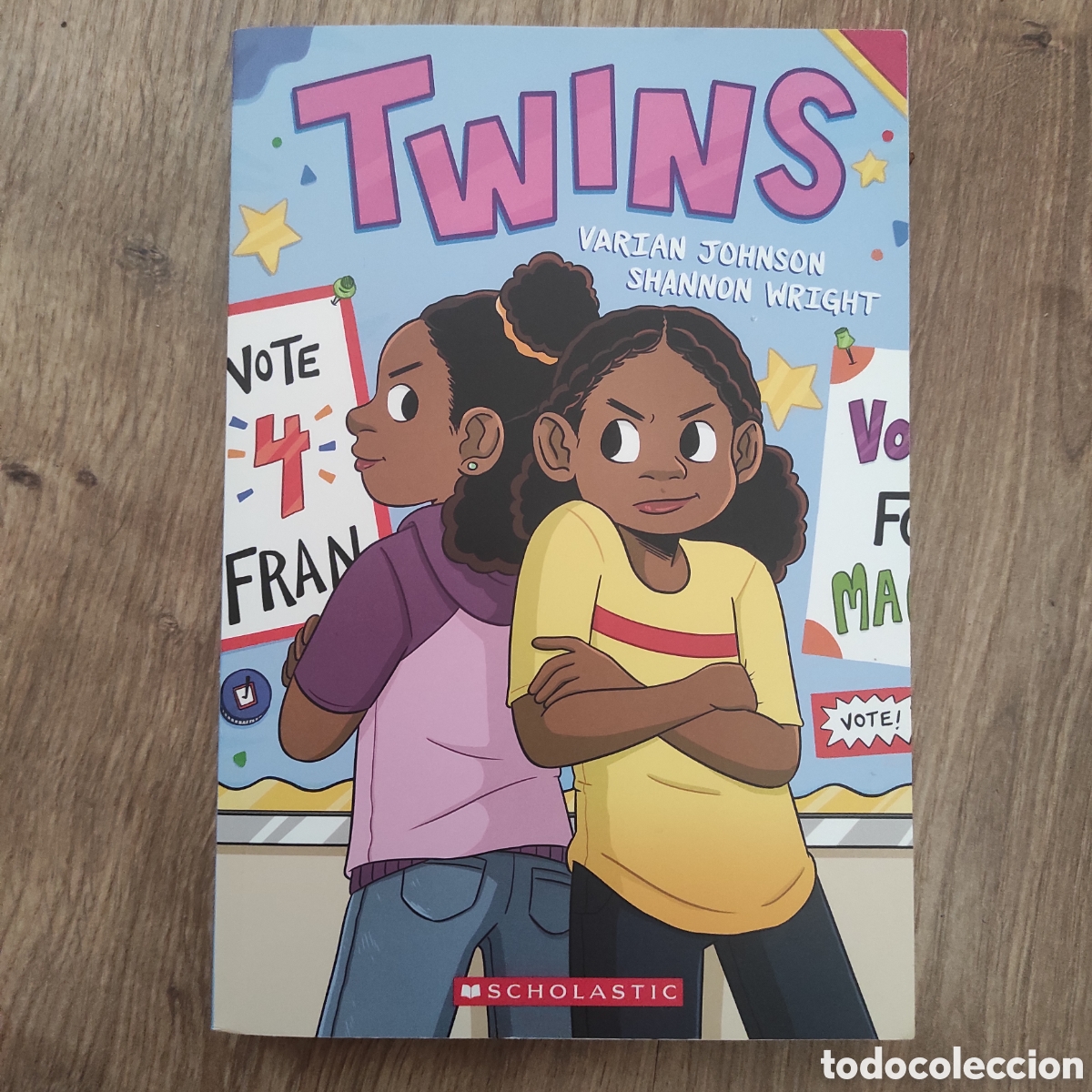 Libros: Twins &ndash; Varian Johnson & Shannon Wright &middot; Scholastic &middot; Graphic Novel en ingl&eacute;s &middot; Excelente estado