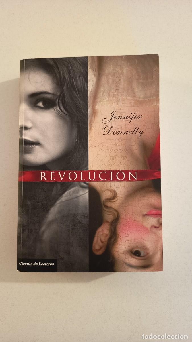 Libros: Revoluci&oacute;n (Jennifer Donnely)