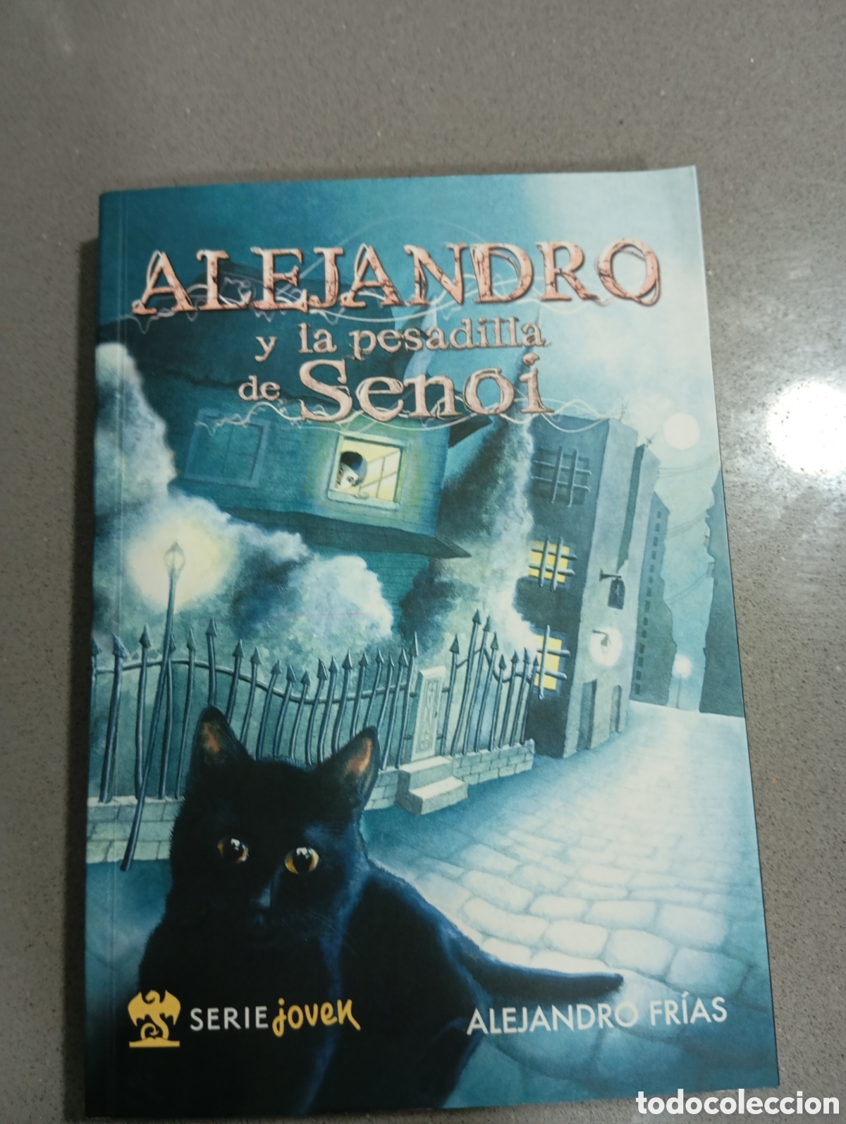 Libros: Alejandro y la pesadilla de Senoi