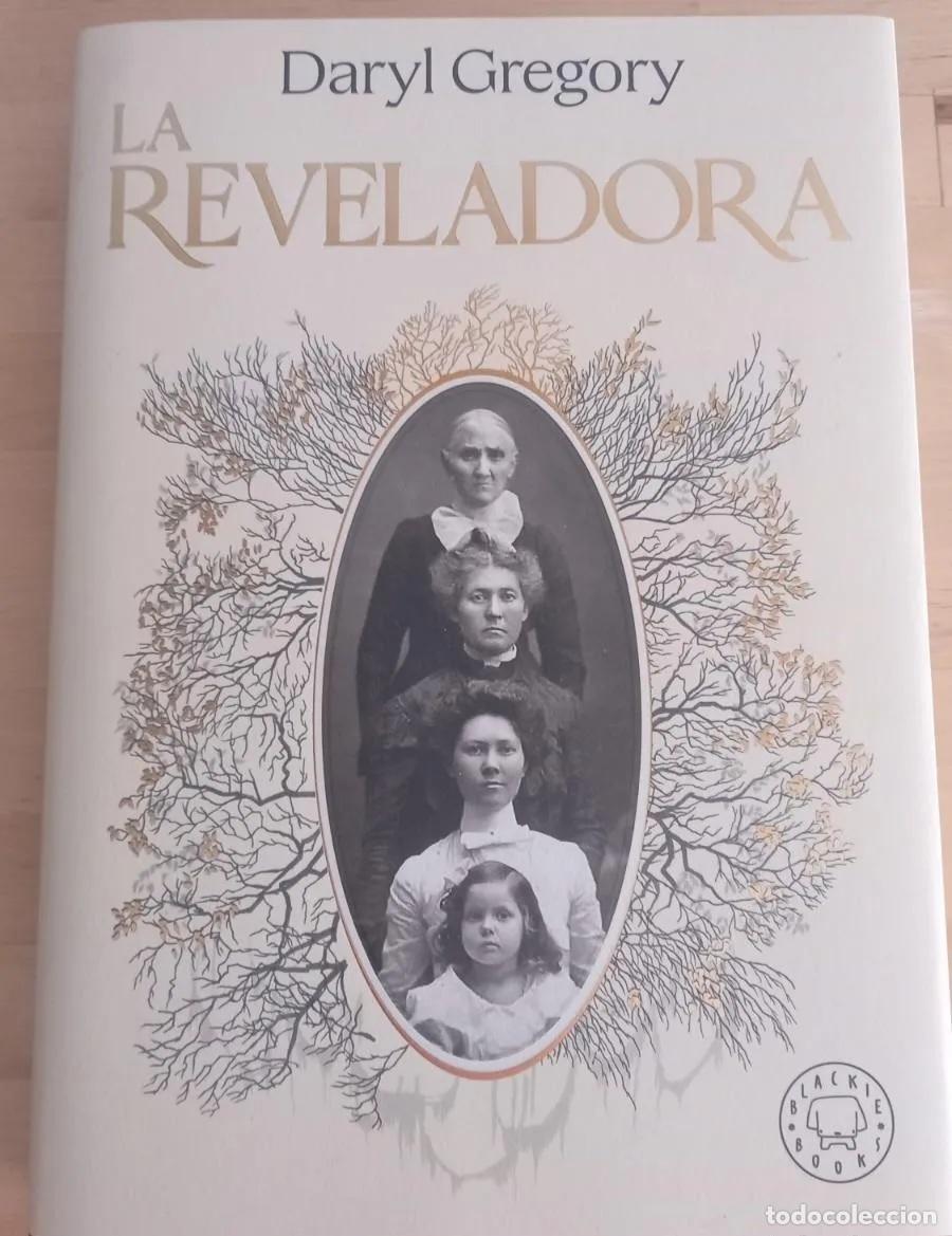 Libros: LA REVELADORA Daryl Gregory - Foto 1