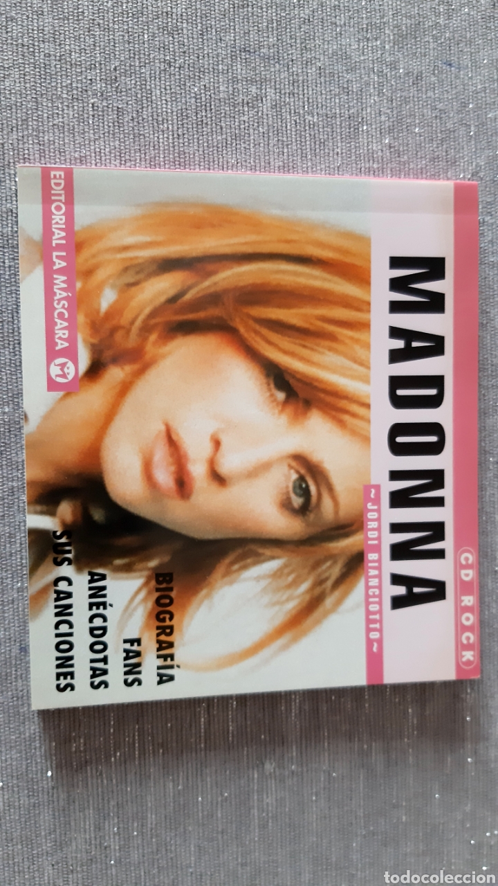Libros: LIBRO &rdquo;MADONNA&rdquo; TAMA&Ntilde;O CD - Foto 1