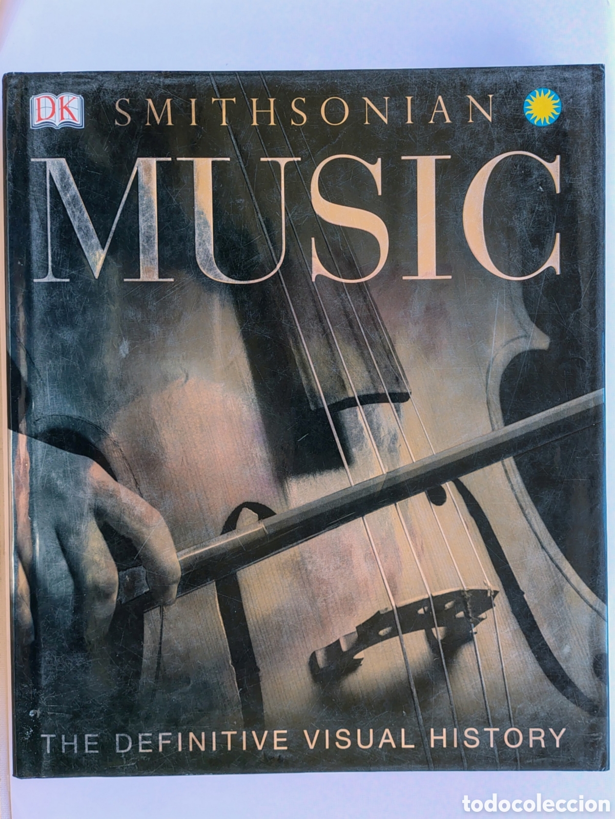 Libros: MUSIC: The Definitive Visual History &ndash; Smithsonian / Large Hardcover Illustrated Book