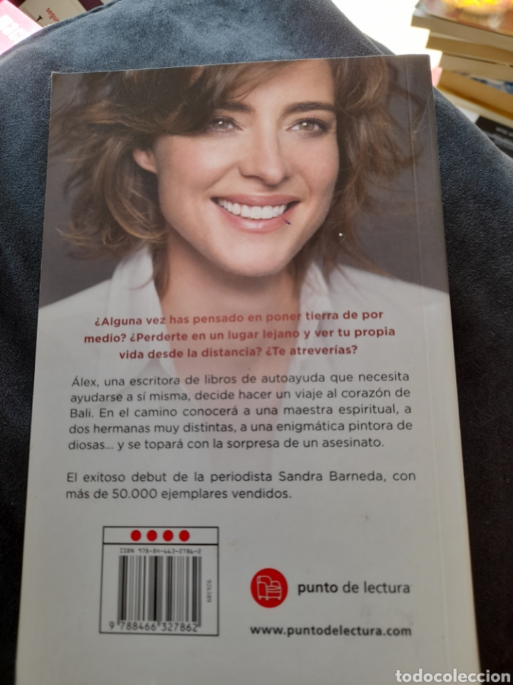 Libros: Re&iacute;r al viento. Sandra Barneda - Foto 2