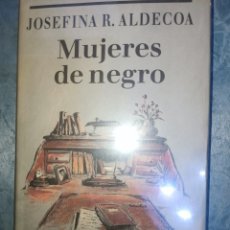 Libros: MUJERES DE NEGRO. Lote 400726394
