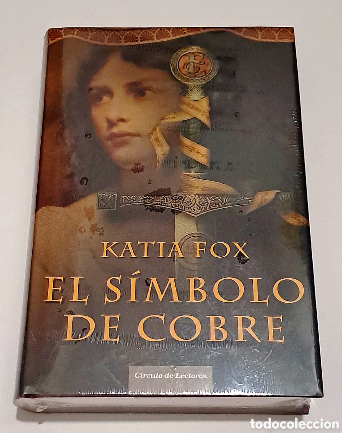 Libros: El S&iacute;mbolo de Cobre. Katia Fox. Circulo de Lectores - Foto 4