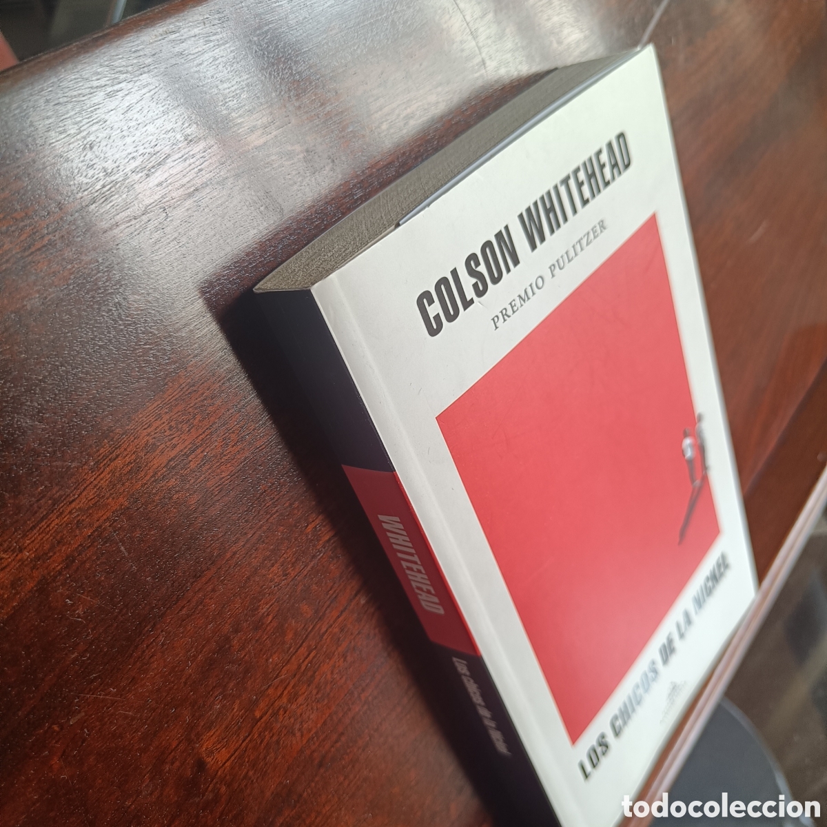Libros: LOS CHICOS DE LA NICKEL.Colson Whitehead - Foto 3