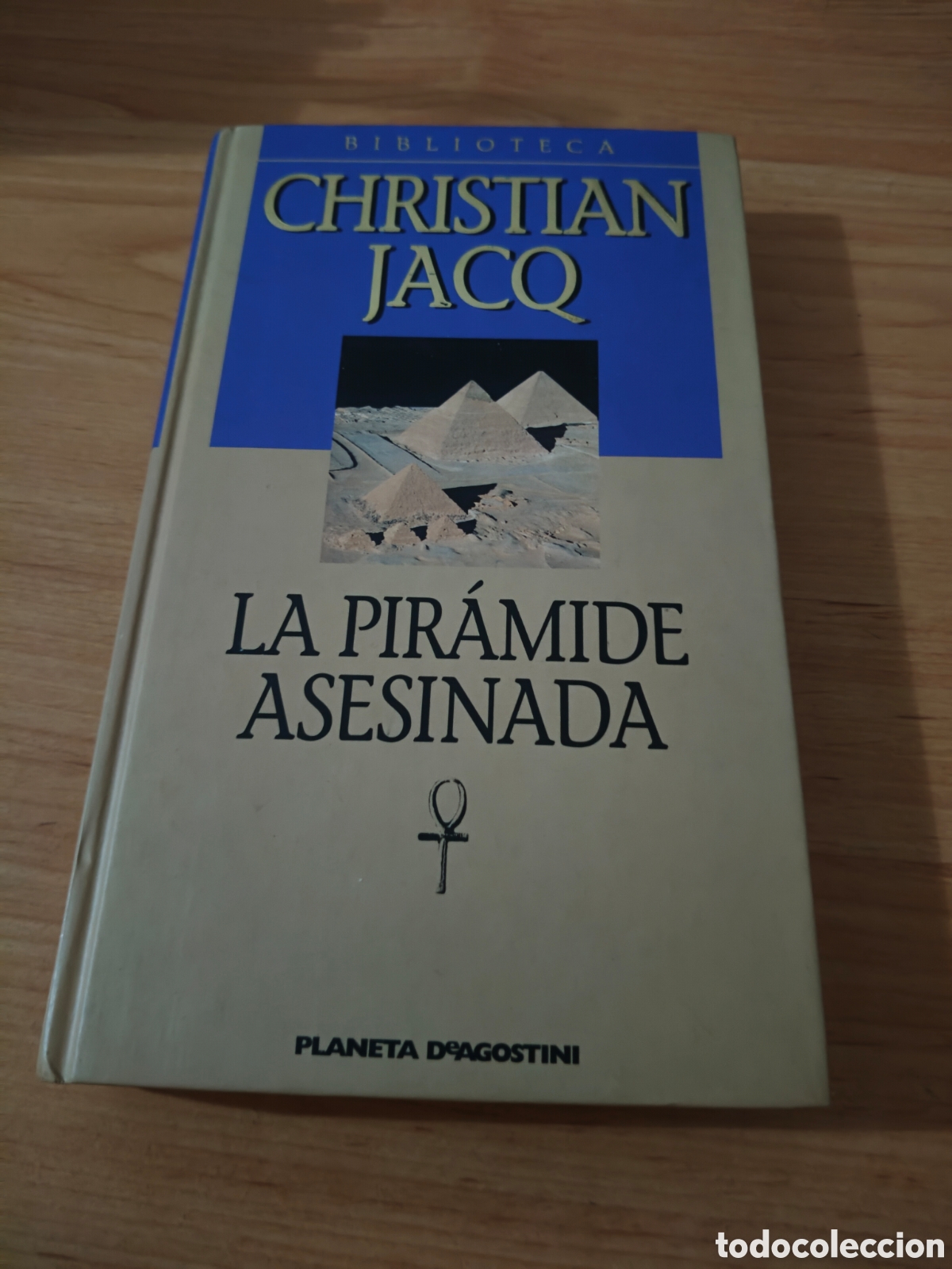 Libros: La pir&aacute;mide asesinada
