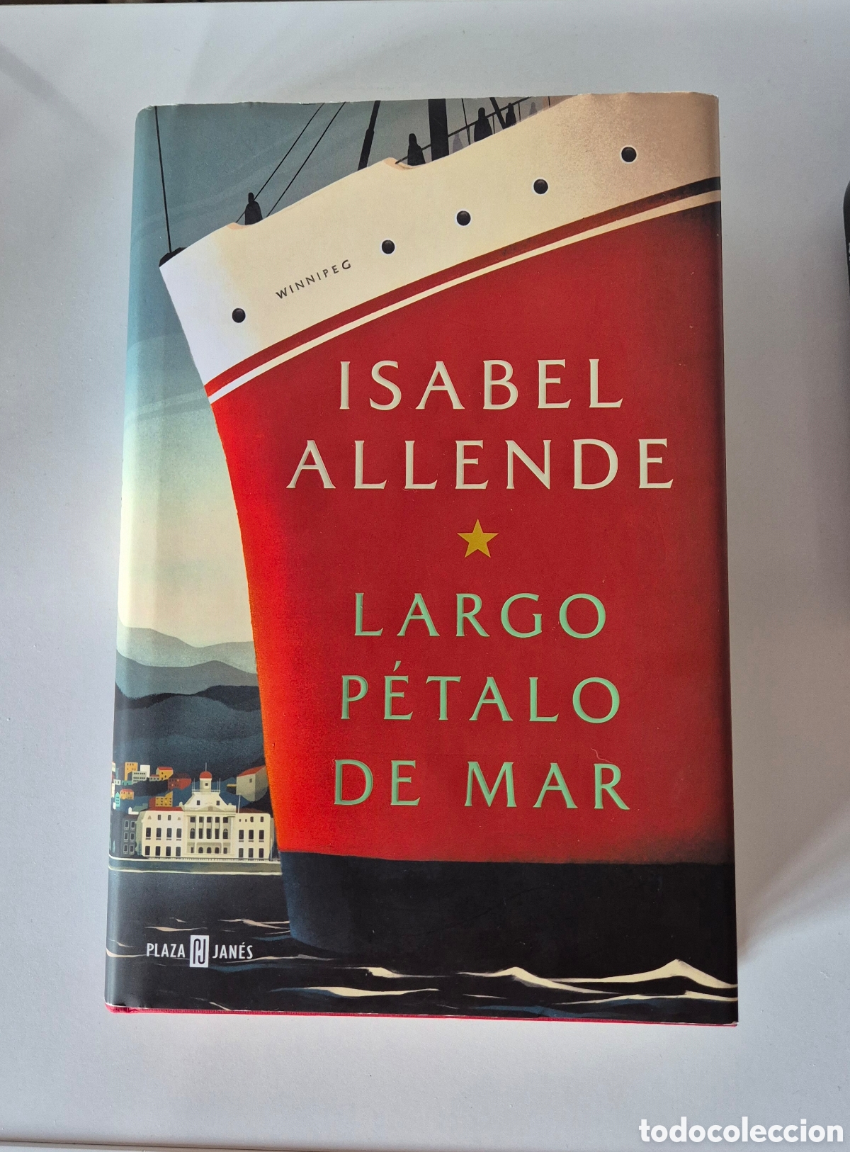 Libros: Largo p&eacute;talo de mar. Isabel Allende