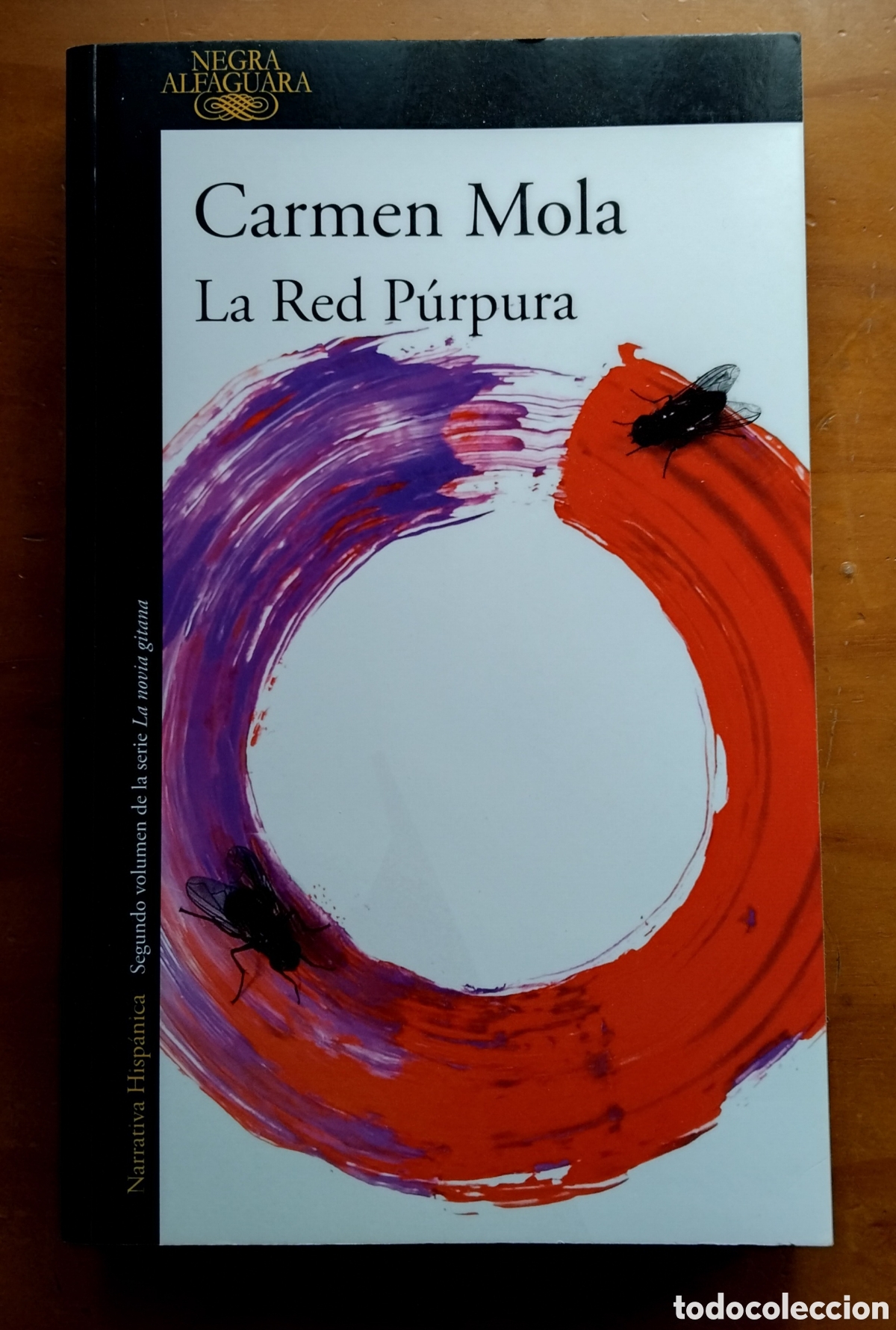 Libros: Carmen Mola, la red p&uacute;rpura
