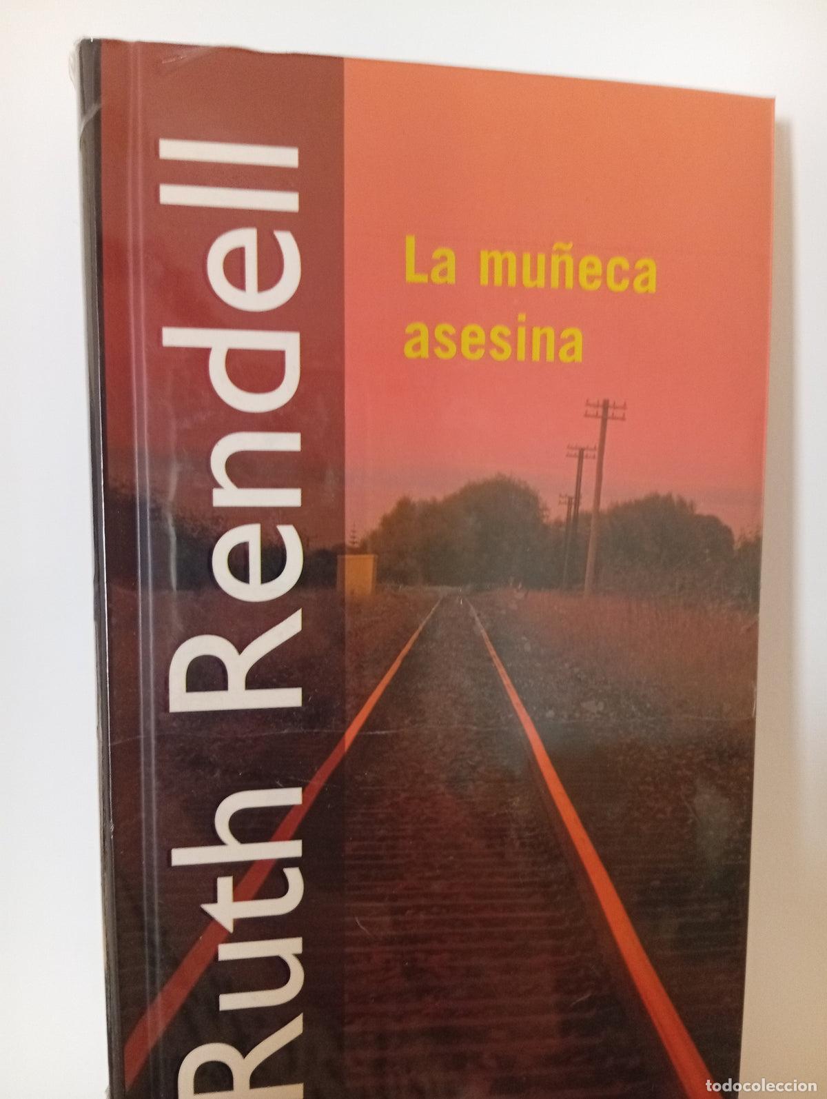 Libros: La mu&ntilde;eca asesina - Hardcover