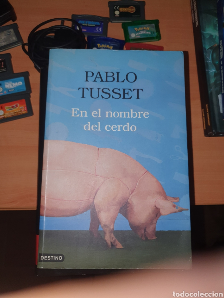 Libros: En el nombre del cerdo - Foto 1