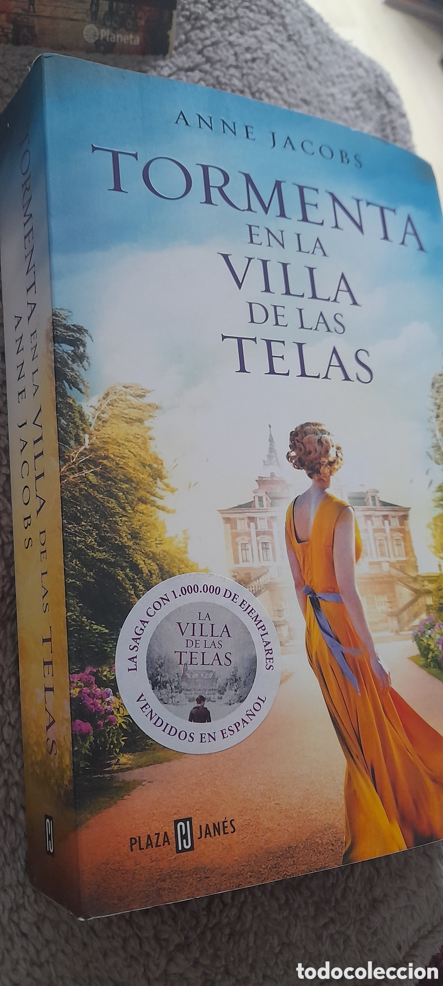Libros: Tormenta en la villa de las telas. Anne Jacobs - Foto 3