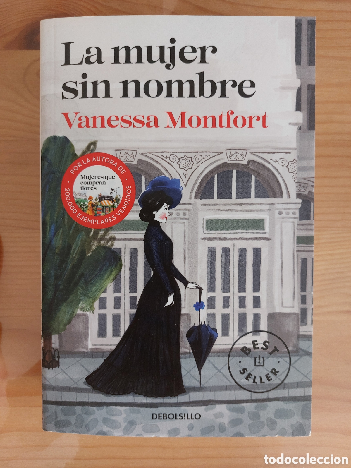 Libros: La mujer sin nombre. Vanessa Monfort