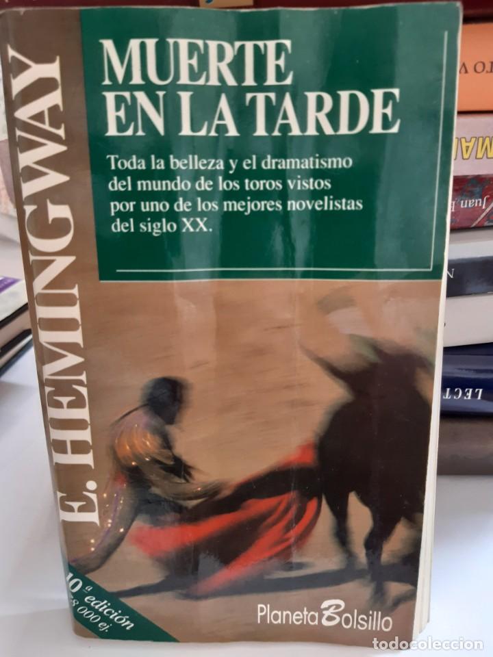 Libros nuevos de relatos y cuentos: MUERTE EN LA TARDE E HEMINGWAY - Foto 1