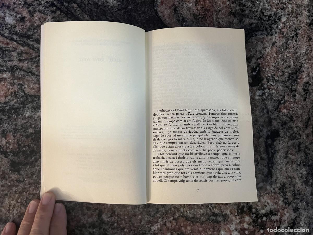 Libros nuevos de relatos y cuentos: Alcoi - Nova York | Isabel-Clara Sim&oacute; - Foto 3