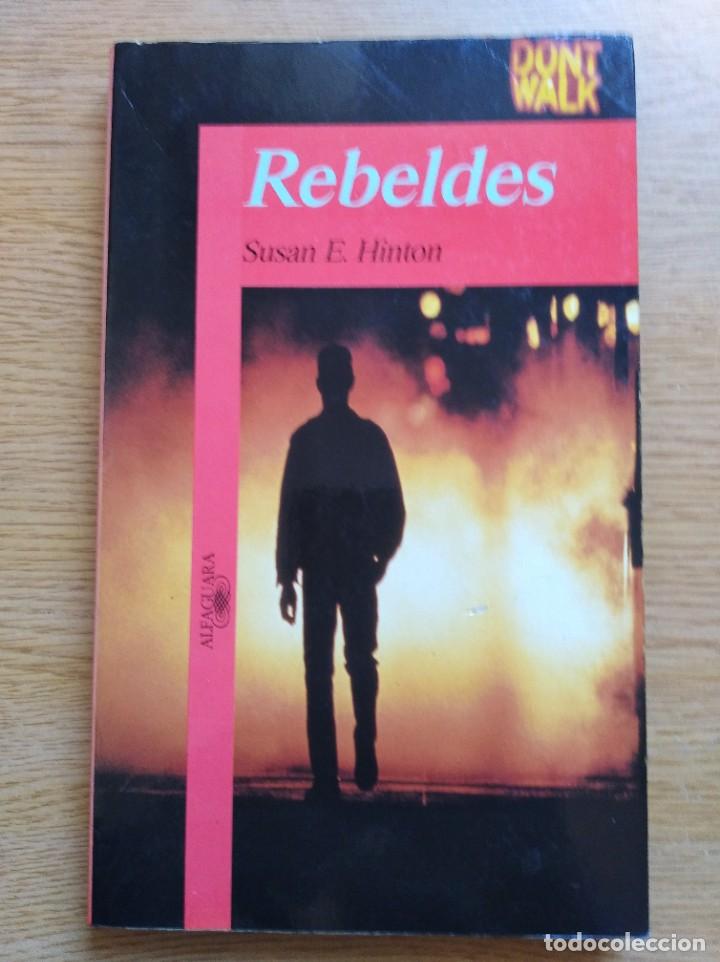 Libros: Novela - rebeldes (596) - Foto 1