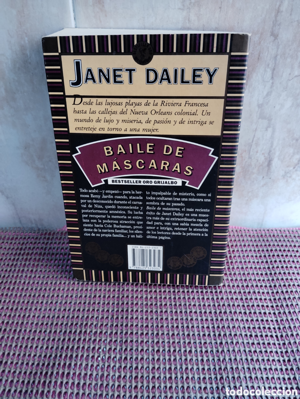Libros: Baile de m&aacute;scaras. Janet Dailey. - Foto 2