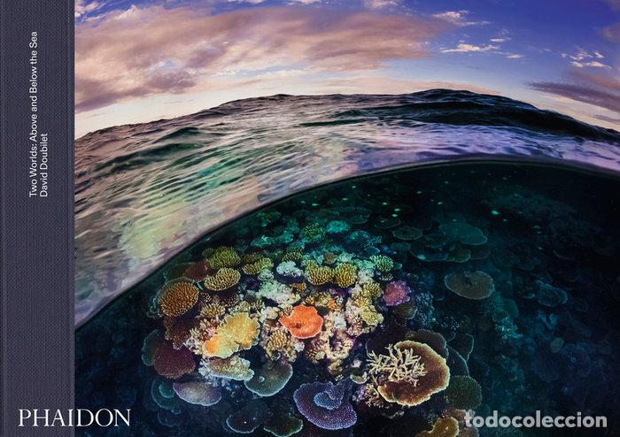 Livres: TWO WORLDS ABOVE AND BELOW THE SEA - AA.VV