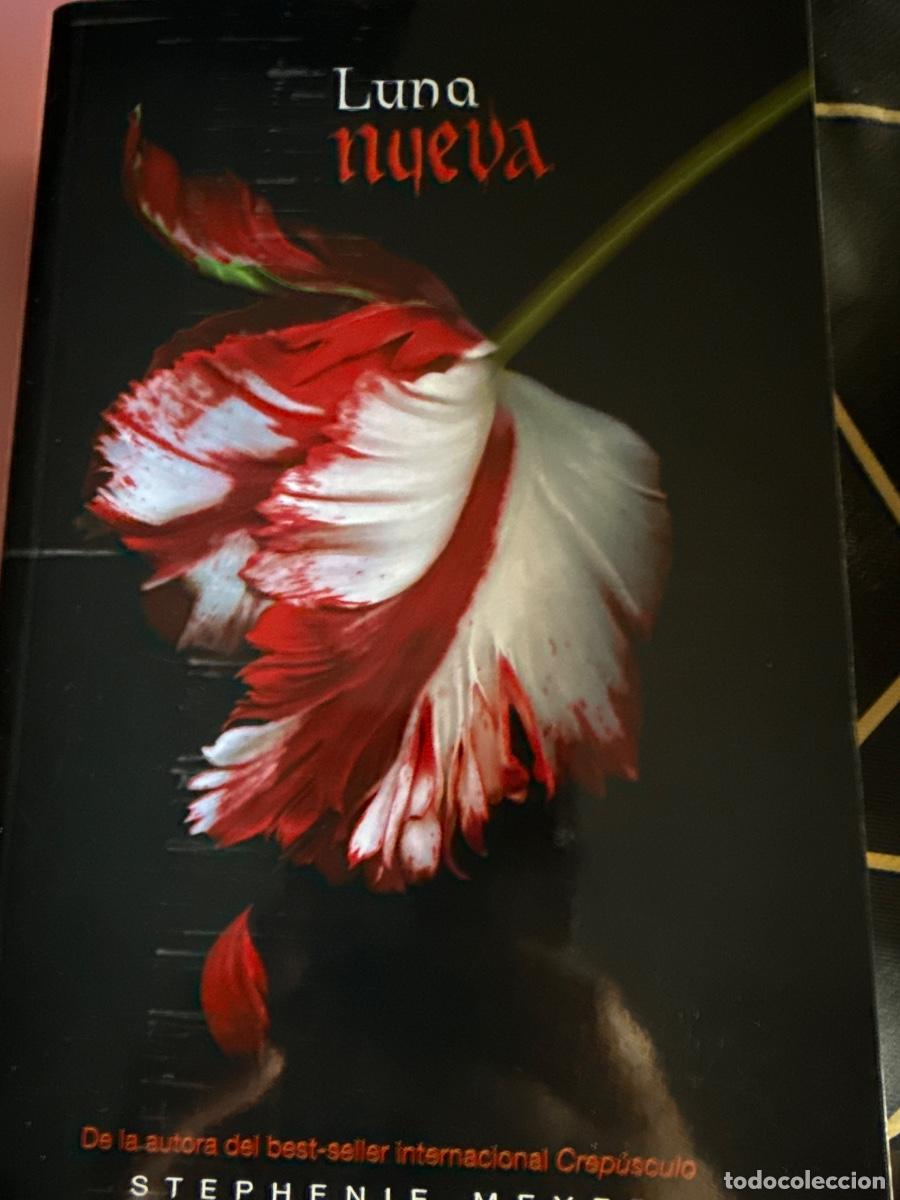 Libros: Luna nueva de la saga crep&uacute;sculo