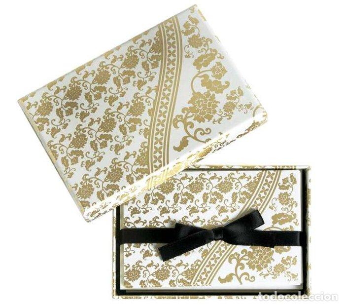 B&uuml;cher: CUADERNO MADAME BUTTERFLY TARJETAS Y SOBRES 1 FLOR OCRE - .