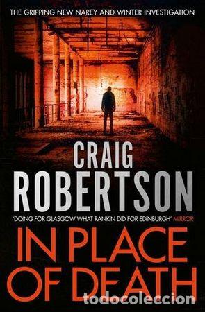 Livros: IN PLACE OF DEATH - ROBERTSON, CRAIG