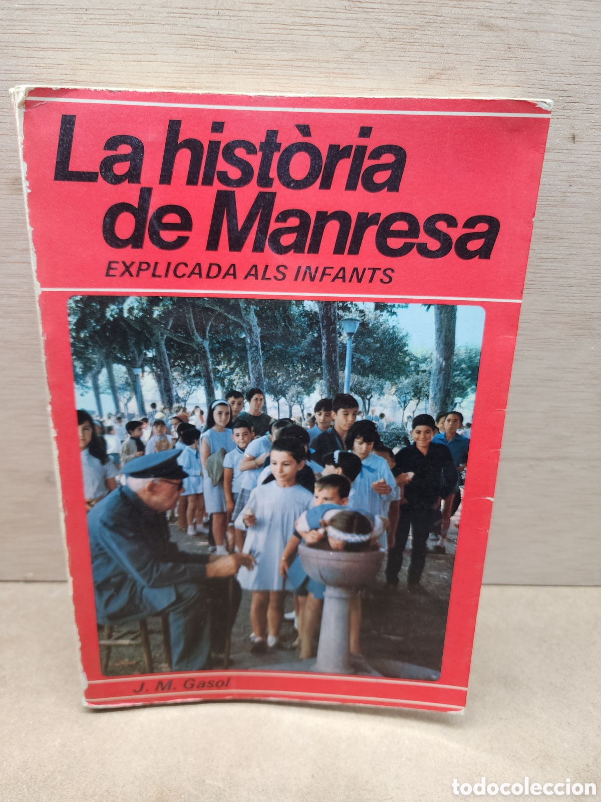 Libros: La hist&ograve;ria de Manresa explicada als infants