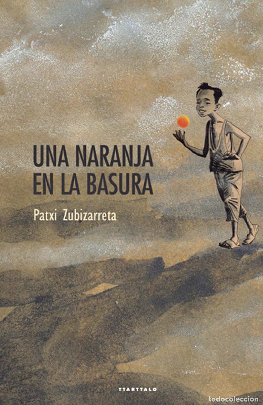 Livros: UNA NARANJA EN LA BASURA - VV.AA. Traducci&oacute;n: Markuleta Gutierrez, Gerardo