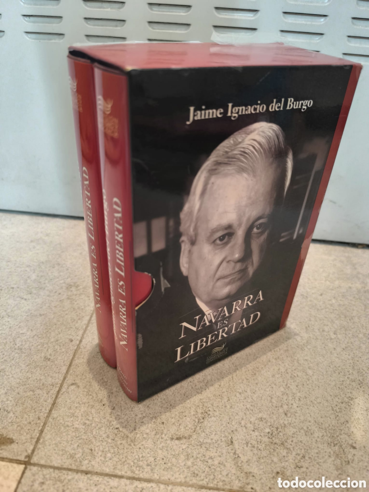 Libros: NAVARRA ES LIBERTAD JAIME IGNACIO DEL BURGO