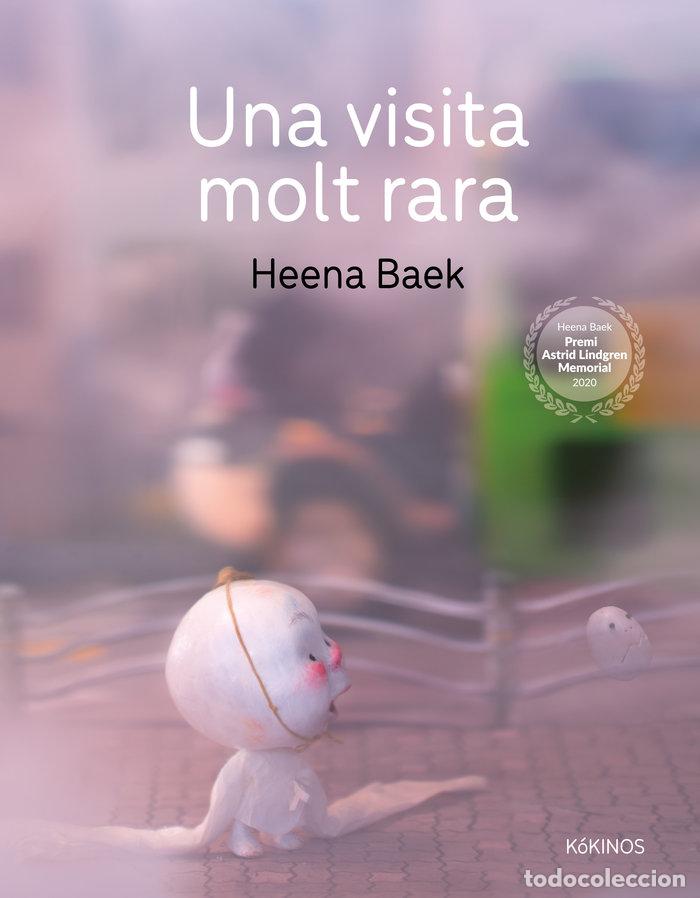 books: UNA VISITA MOLT RARA - BAEK, HEENA