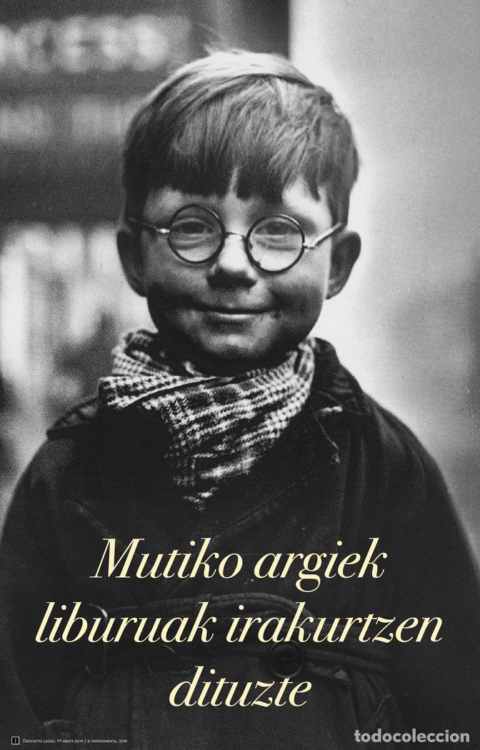 B&uuml;cher: CARTEL MUTIKO ARGIEK LIBURUAK IRAKURTZEN DITUZTE EUSKERA - AA.VV