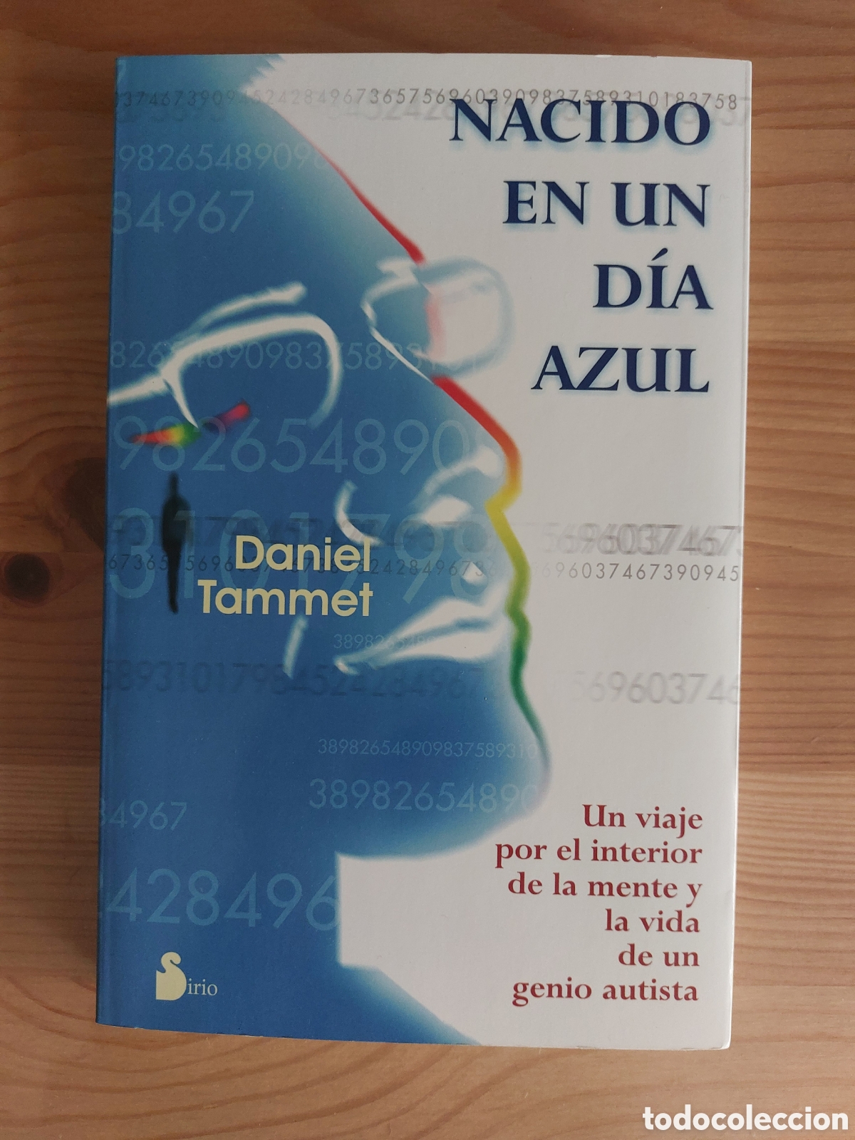Libros: Nacido en un d&iacute;a azul