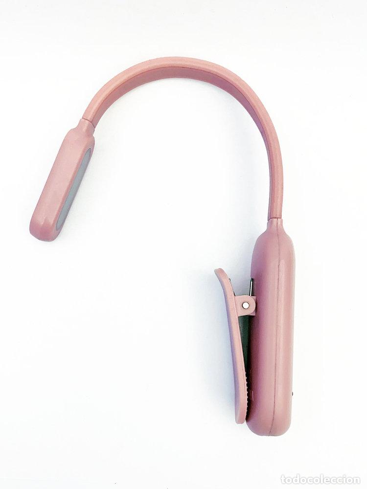 Livros: LAMPARA DE LECTURA LUCY ROSA USB - AA.VV