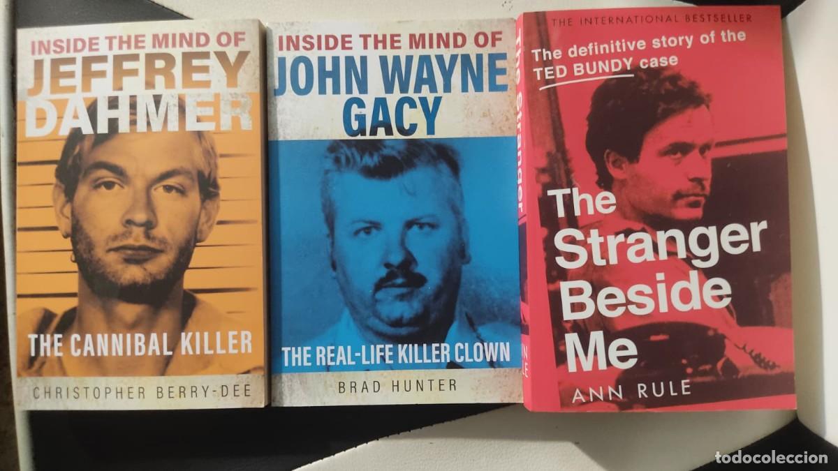 Libros: Lote 3 libros en ingl&eacute;s sobre asesinos en serie. Jeffrey Dahmer, John Wayne Gacy, Ted Bundy.