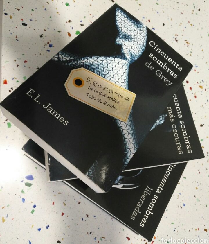 Libros: CINCUENTA SOMBRAS DE GREY TRILOGIA - Foto 1