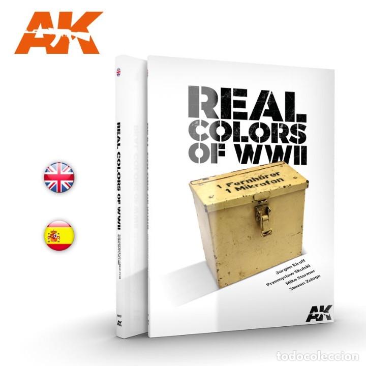 AK10047 # REAL COLORS OF WWII – AFV ED. ESPAÑOLA (Libros Nuevos - Ocio - Otros)