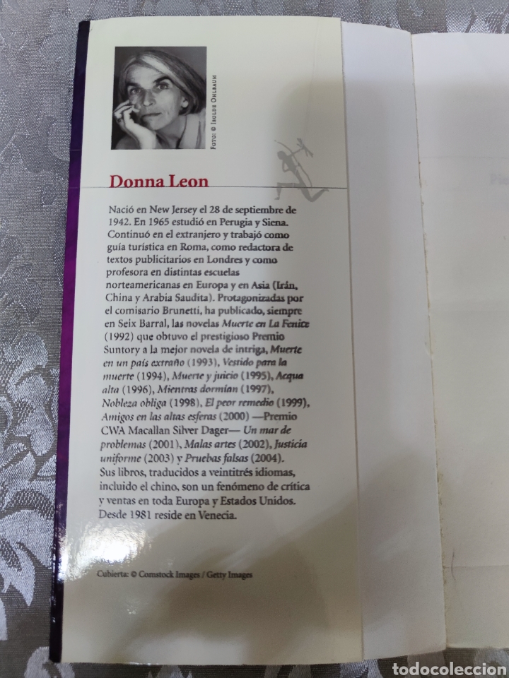 Libros: Piedras ensangrentadas - Foto 2