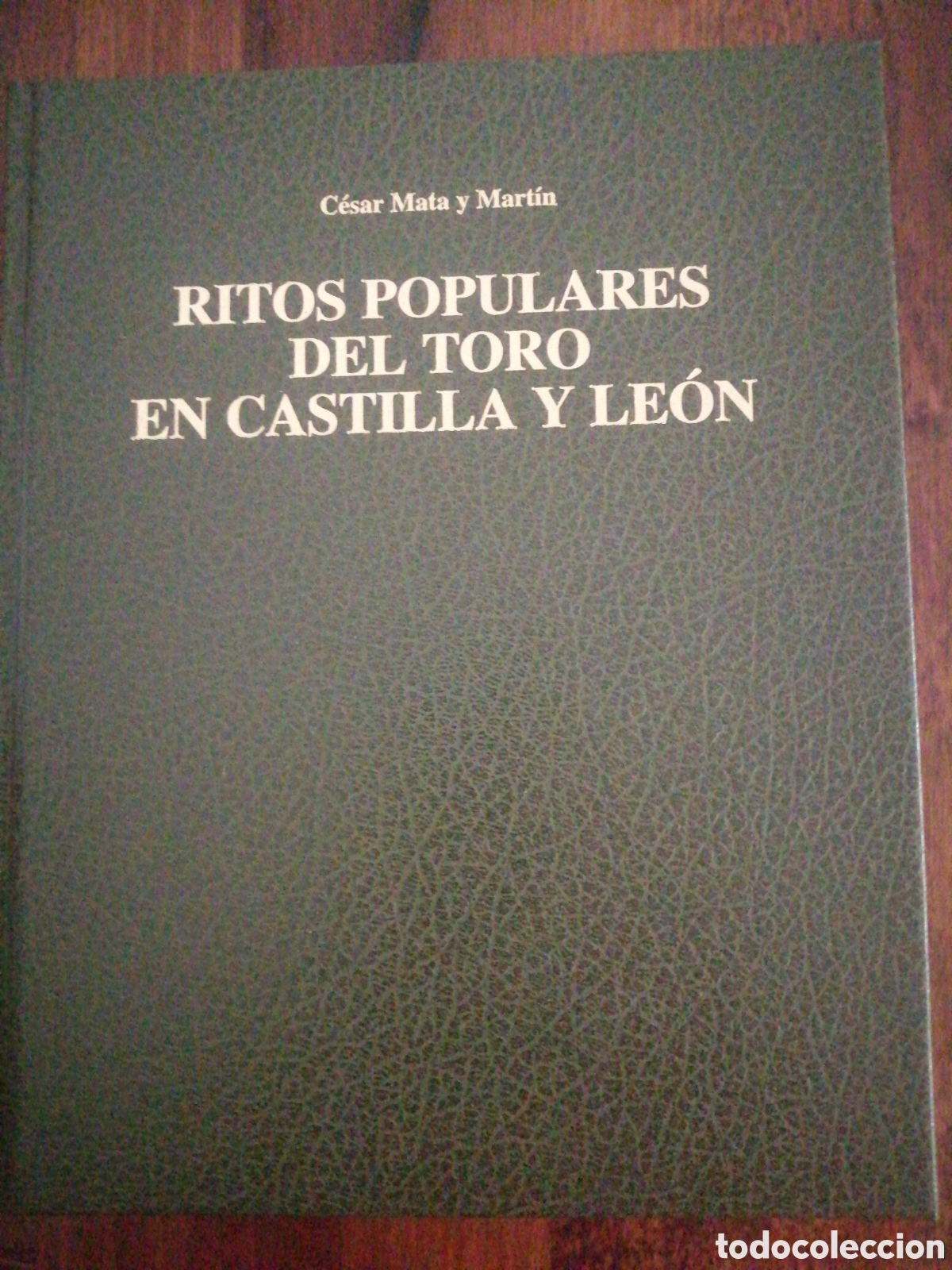 Libros: Dos libros sobre toros de lidia - Foto 2