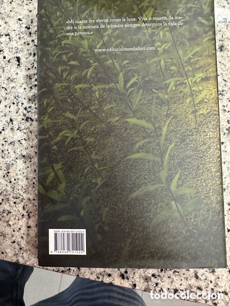 Libros: Casi la Luna - Alice Sebold - Foto 2