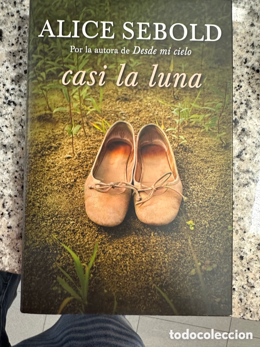 Libros: Casi la Luna - Alice Sebold - Foto 1
