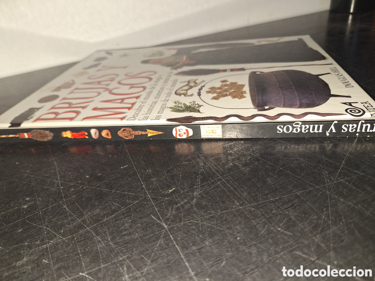Libros: Brujas y magos Douglas Hill - Foto 2