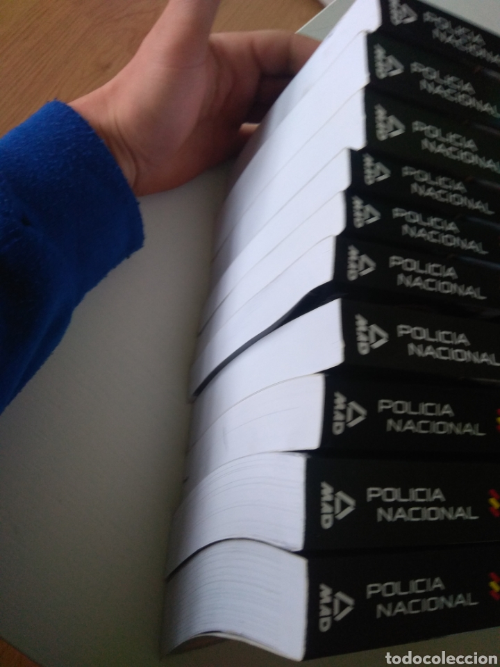 Libros: Temario 10 tomos oposición Policia Nacional convocatoria 2015. MAD. SIE7E - Foto 2 - 301761708
