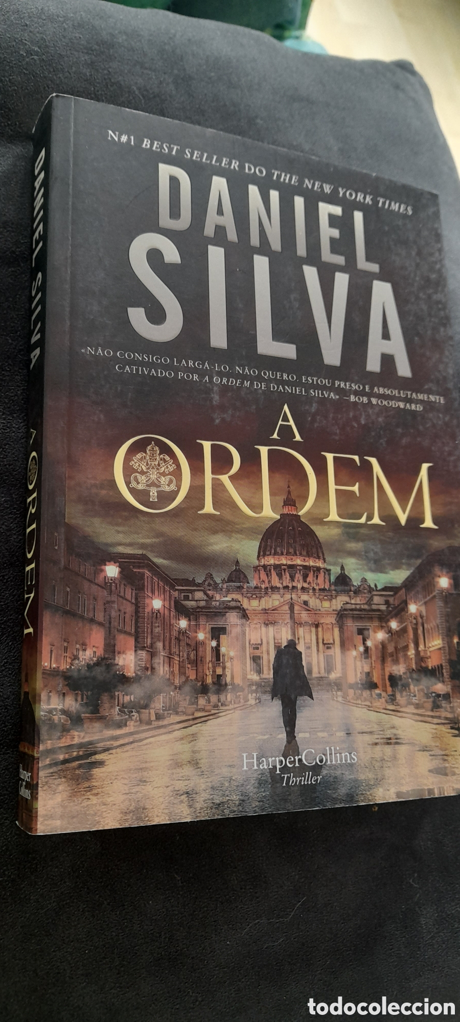 Libros: A ordem. Daniel Silva - Foto 3