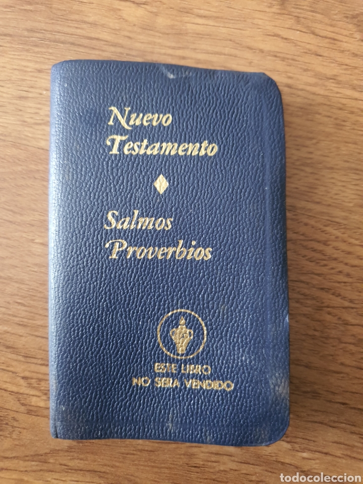 Libros: Nuevo Testamento ; Salmos ; Proverbios . - Foto 1
