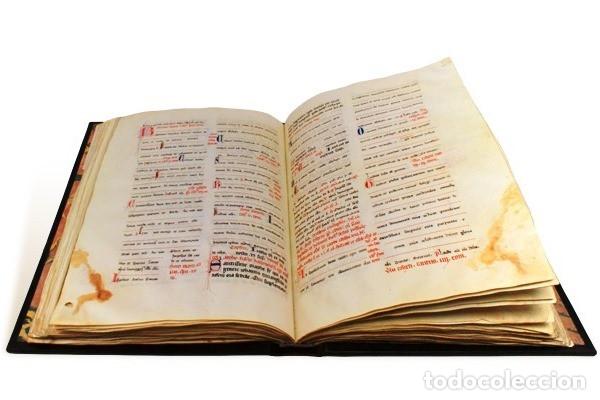 Libros: Codex Calixtinus, c&oacute;dice de Salamanca, c. 1325. Facs&iacute;mil, completo. Silo&eacute; - Foto 4
